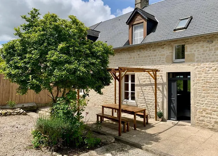 Bed & Breakfast De Jeanne - Le Refuge Des Parachutistes - En Bordure Du Marais Neuville-au-Plain