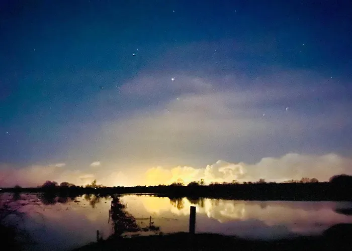 Bed & Breakfast De Jeanne - Le Refuge Des Parachutistes - En Bordure Du Marais 3*